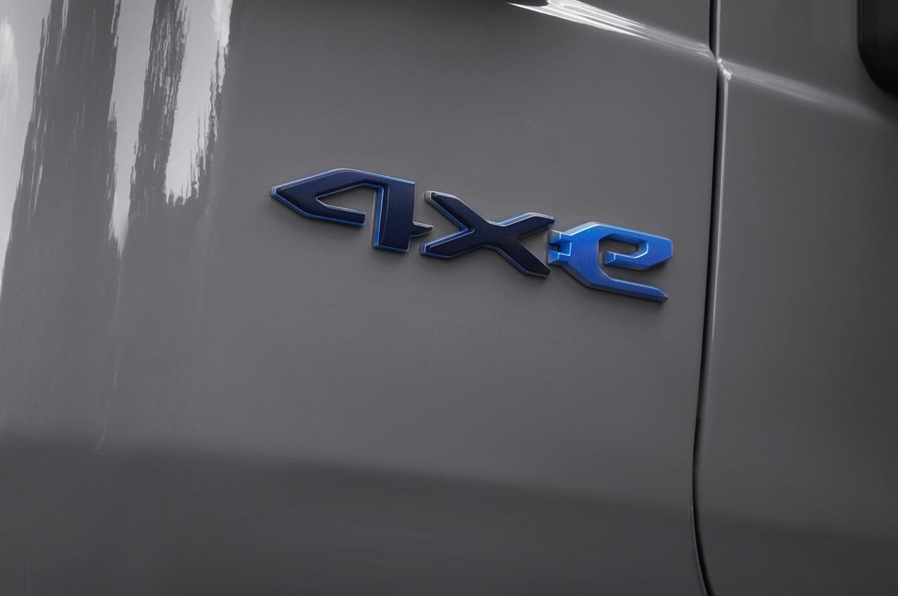 Jeep Wrangler Willys 4xe: le foto