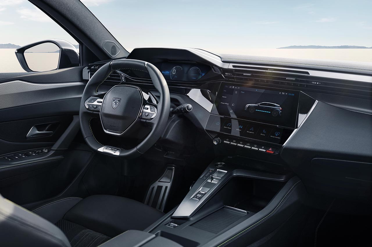 Peugeot e-308 ed e-308 SW: le foto