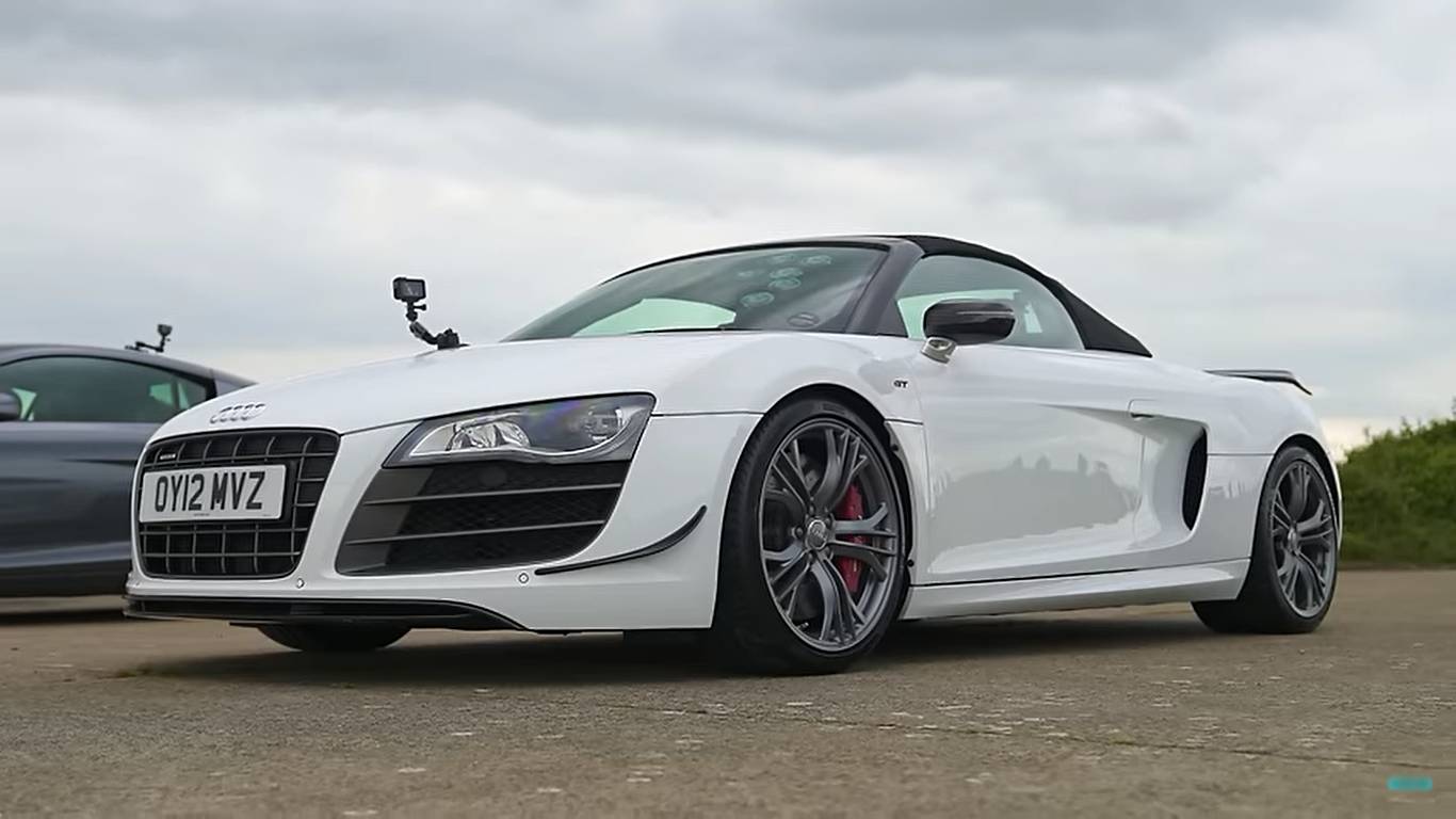 Audi R8: drag race fra le diverse generazioni della supercar tedesca ...
