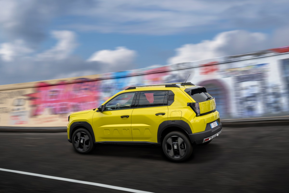 Una sola auto italiana è candidata al premio Car of the Year 2026