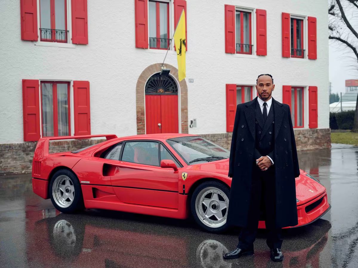 https://www.autoblog.it/app/uploads/2025/05/hamilton-maranello9.jpg