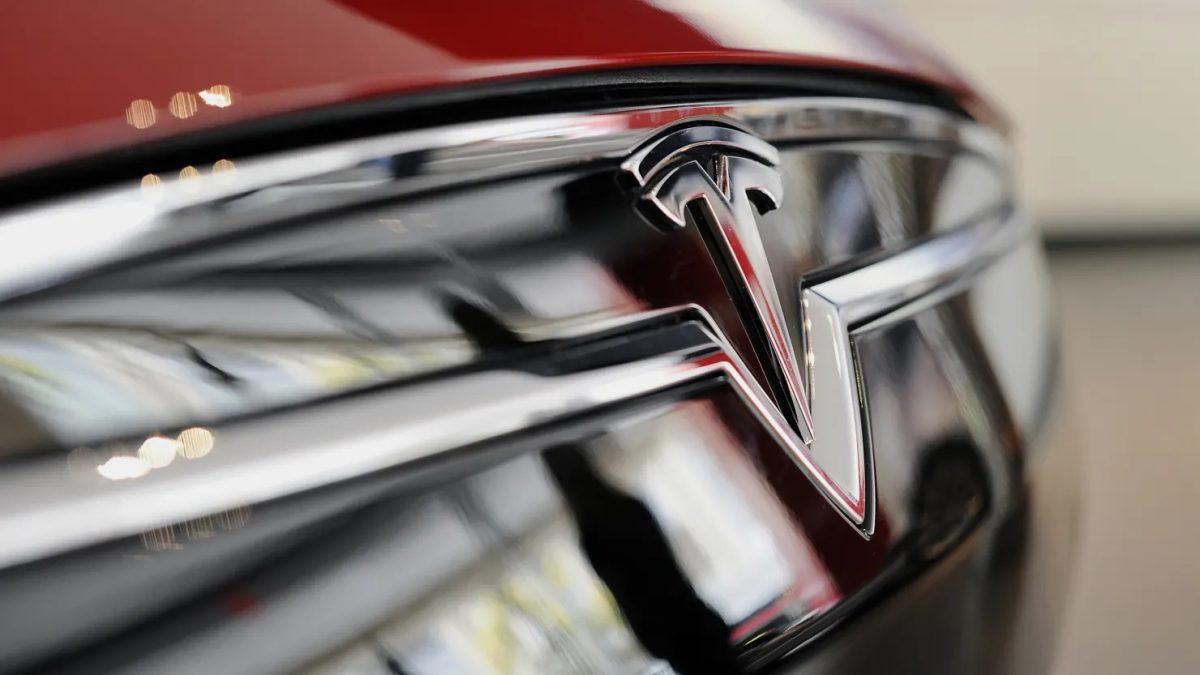 Tesla prepara un SUV compatto: prezzo sotto 30. 000 dollari