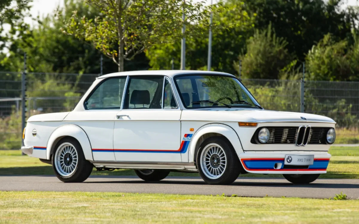All’asta una collezione intera di 22 BMW della serie M: un sogno