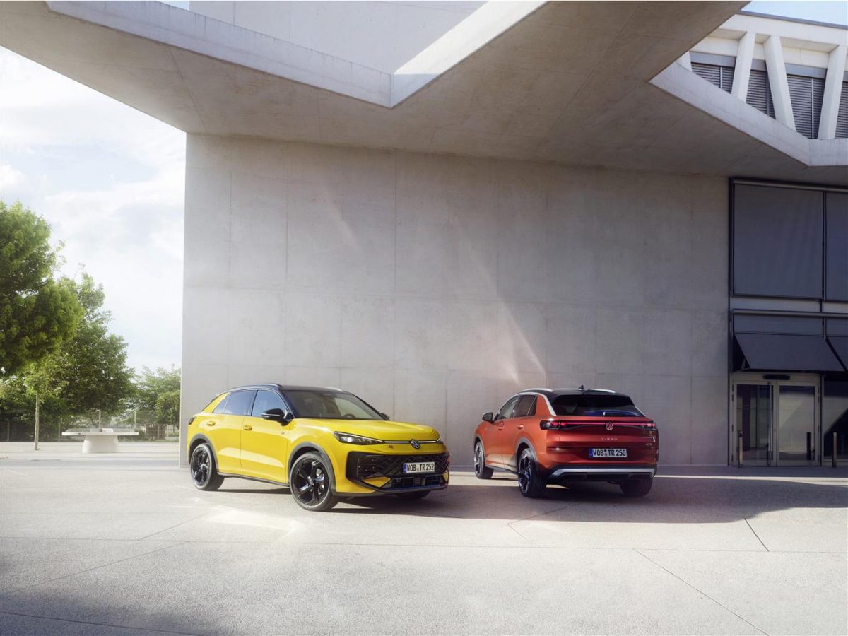 Volkswagen introduce il full hybrid su Golf e T-Roc: efficienza senza necessità di ricarica