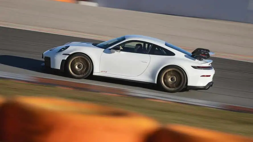 Porsche 911 GT3: l'era del motore aspirato è in pericolo con l'arrivo del turbo