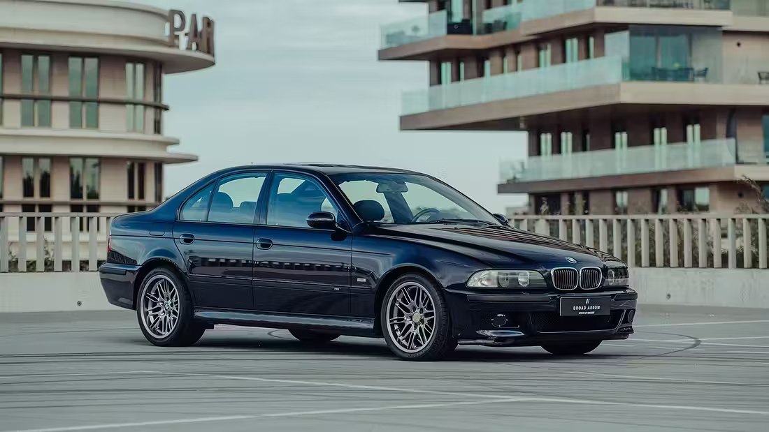 Una BMW M5 nasconde un motore mai prodotto da Volkswagen
