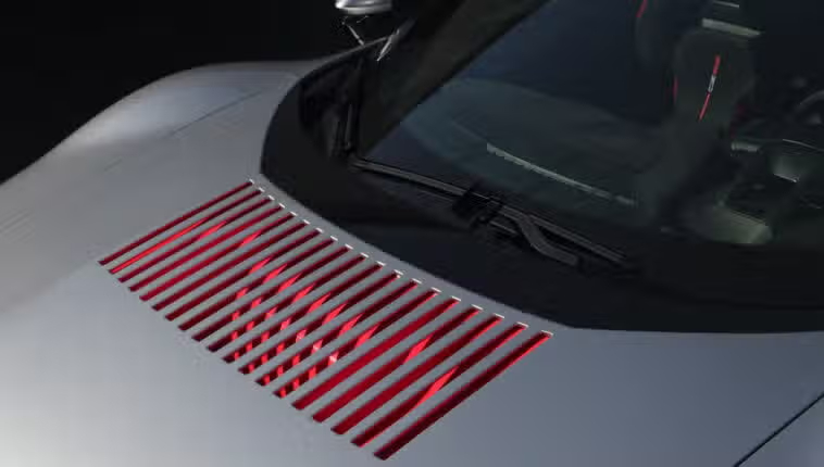 Ferrari brevetta un tergicristallo che scorre lateralmente sul parabrezza