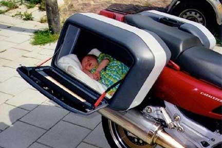 Accessori da moto per bravi genitori - Motoblog