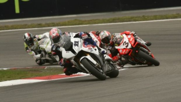 BMW SBK Experience al Gran Premio Superbike di Imola Motoblog