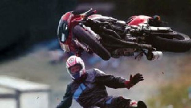 Sicurezza: abbigliamento tecnico obbligatorio per tutti? - Motoblog