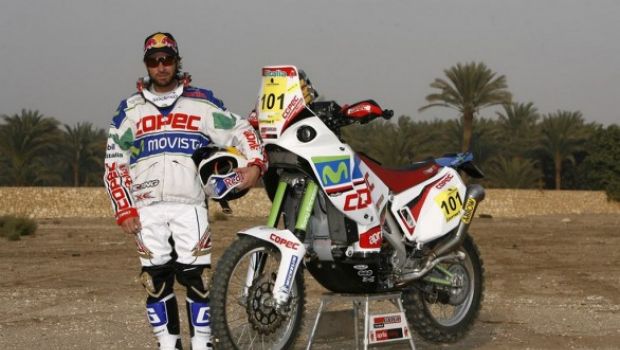 13 Aprilia RXV 4 5 Tuareg Al Via Della Prossima Dakar Motoblog