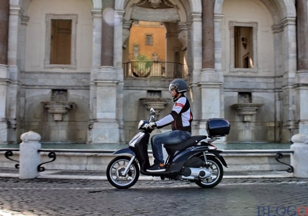 Piaggio Liberty 125 3V 2014: il nostro test su strada - Motoblog