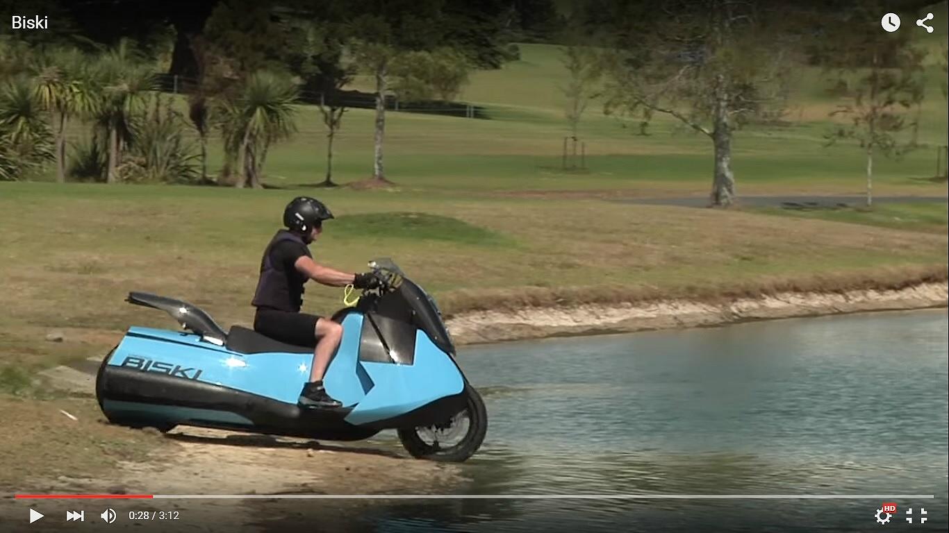 Biski la moto che corre anche in acqua [Video] Motoblog
