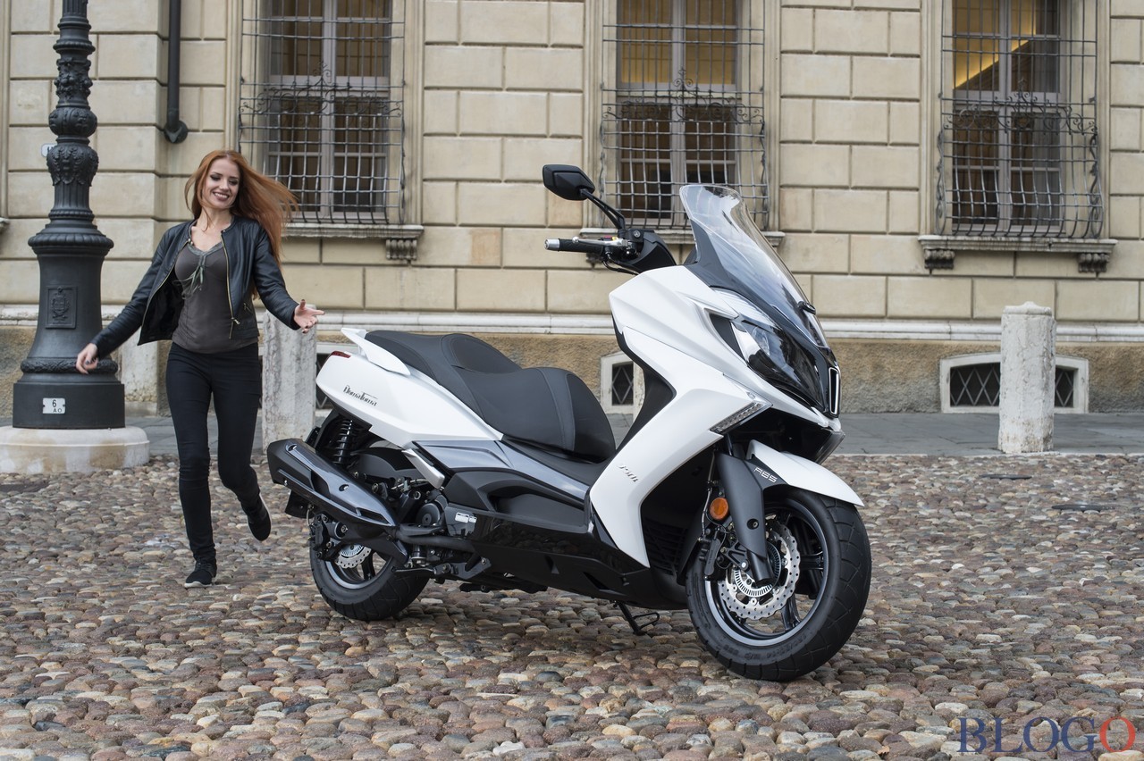 Kymco Downtown 350i ABS Euro4 2017 Motoblog