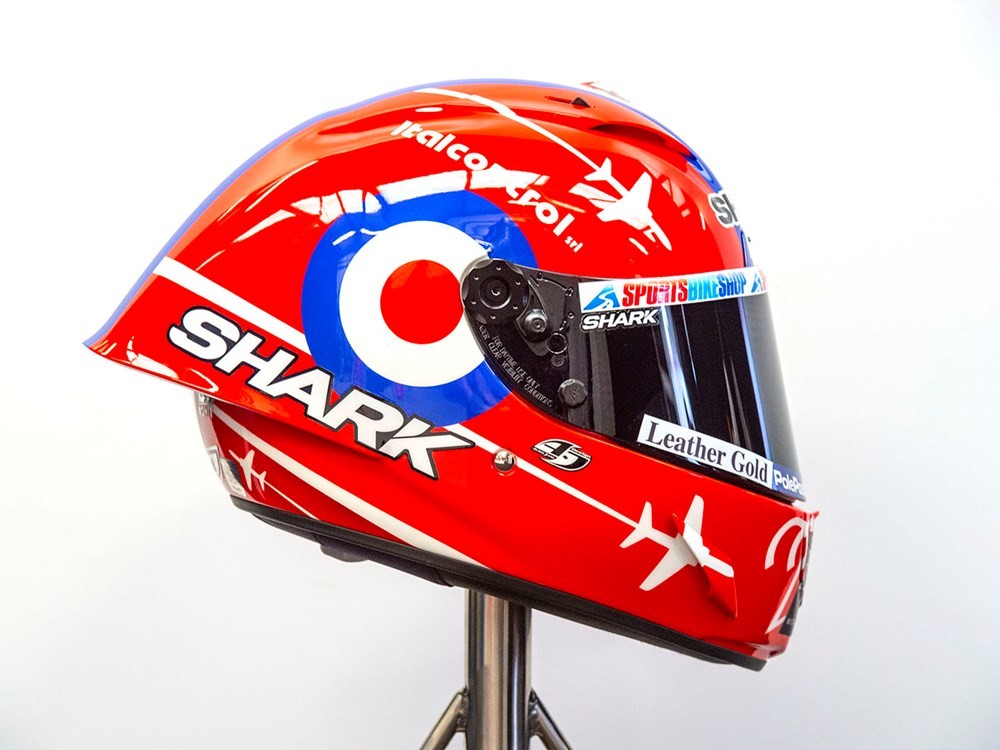 Moto2: il casco di Sam Lowes per i 100 anni della RAF - Motoblog
