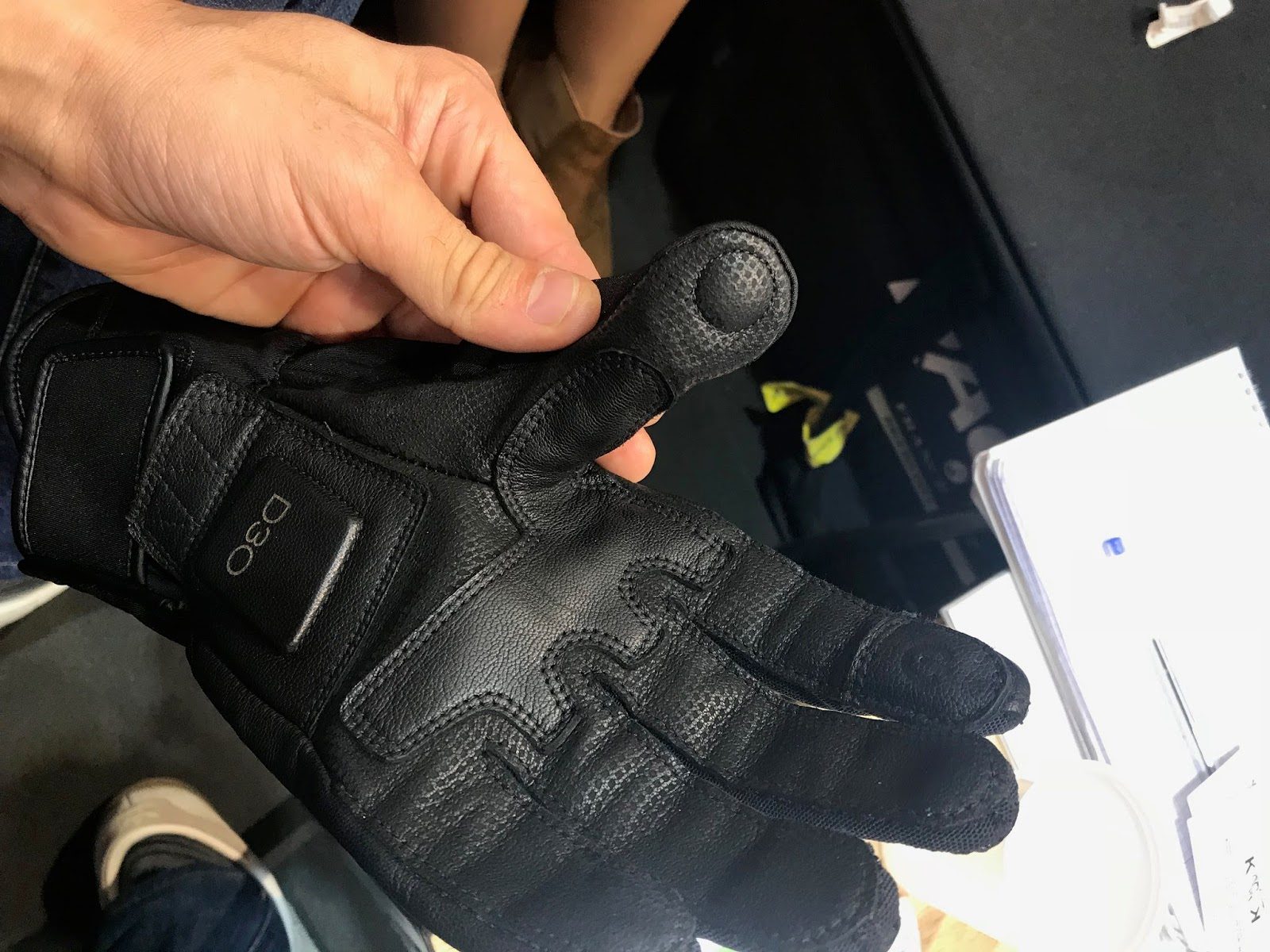 Liberty App e Racer Gloves il futuro è molto più vicino di quanto