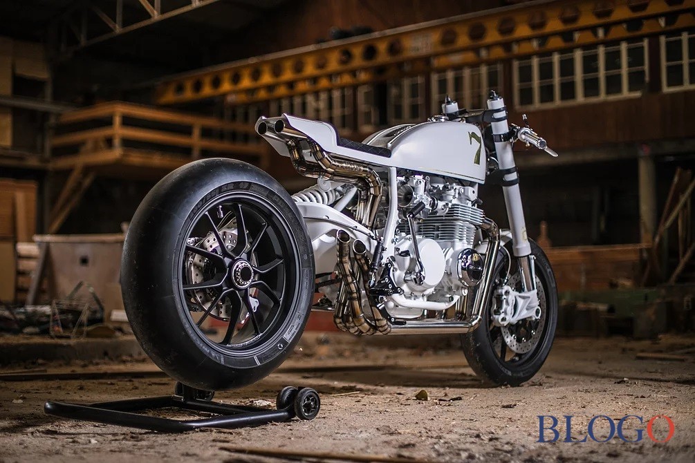 Honda CB 500 Four "Mrs Duke" | Duke Motorcycles