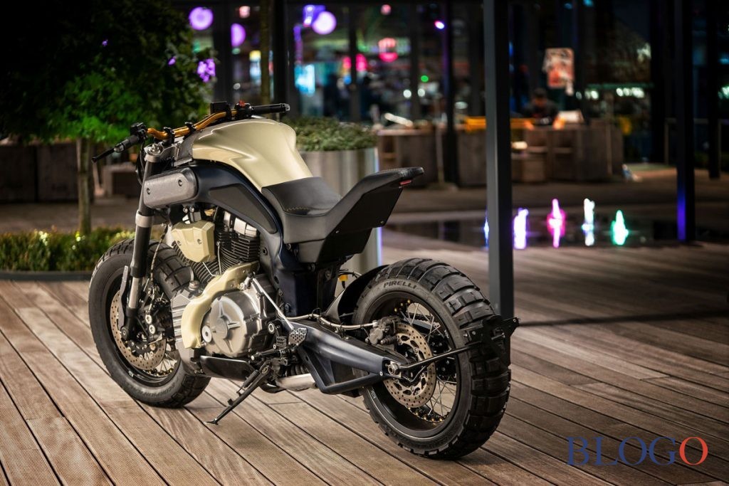 Yamaha MT-01 "Blue Falcon" | Titan Motorcycles