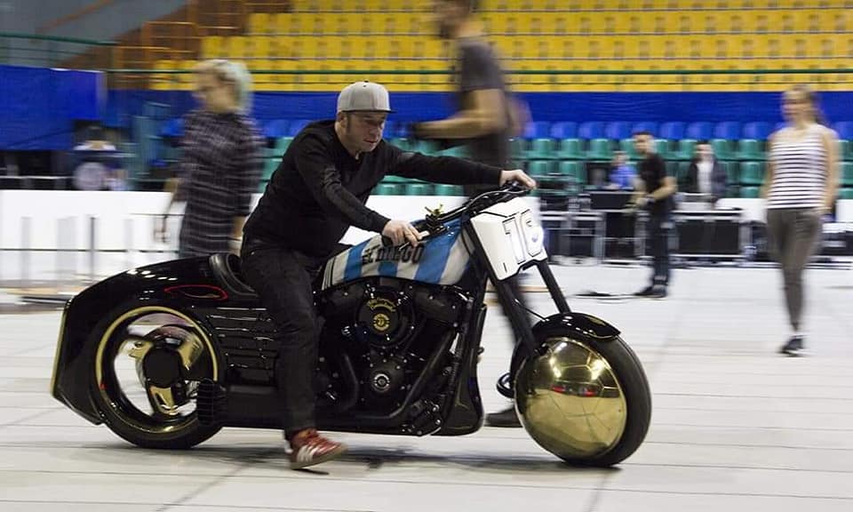 harley-davidson-fat-bob-maradona