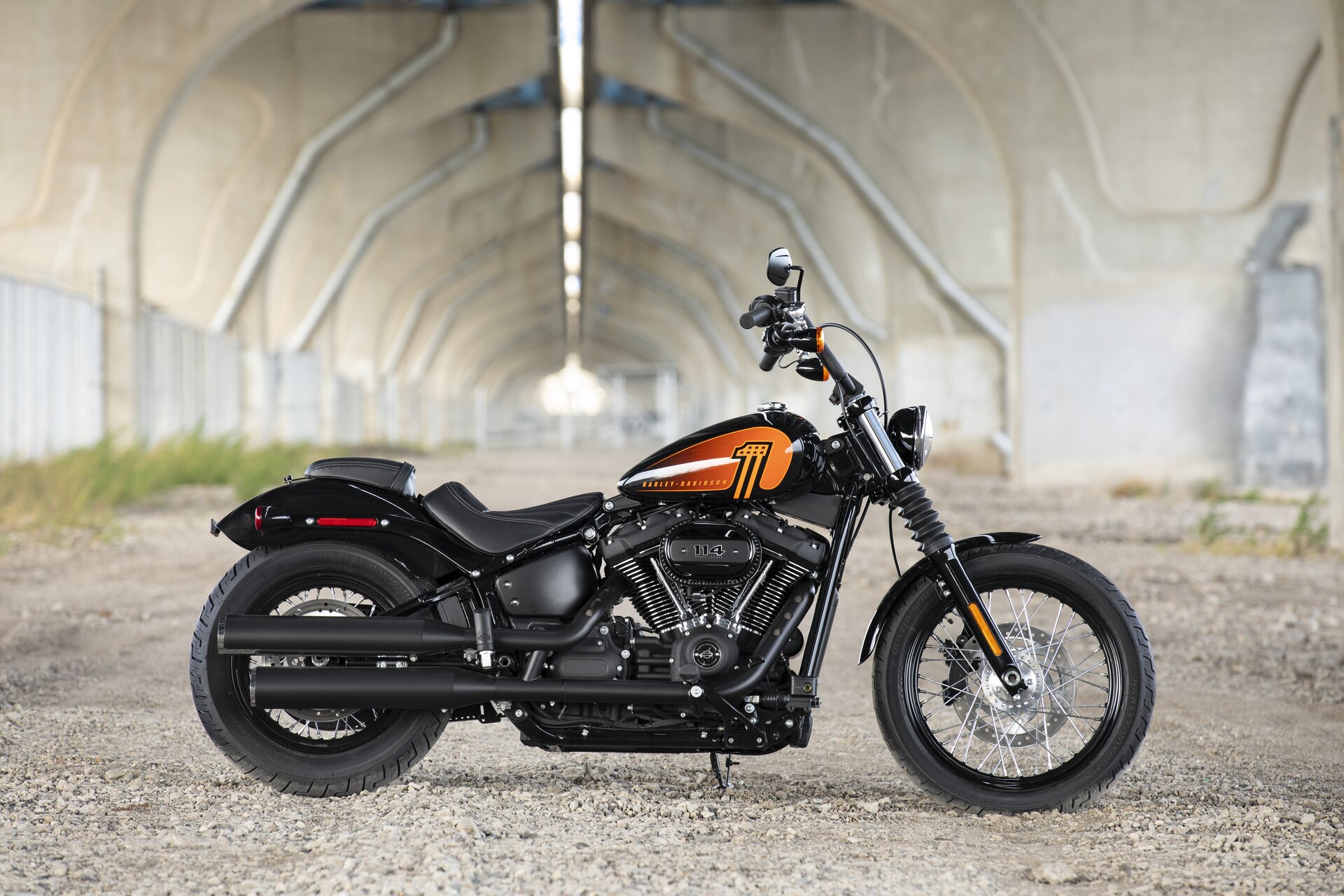 harley-davidson-street-bob-114