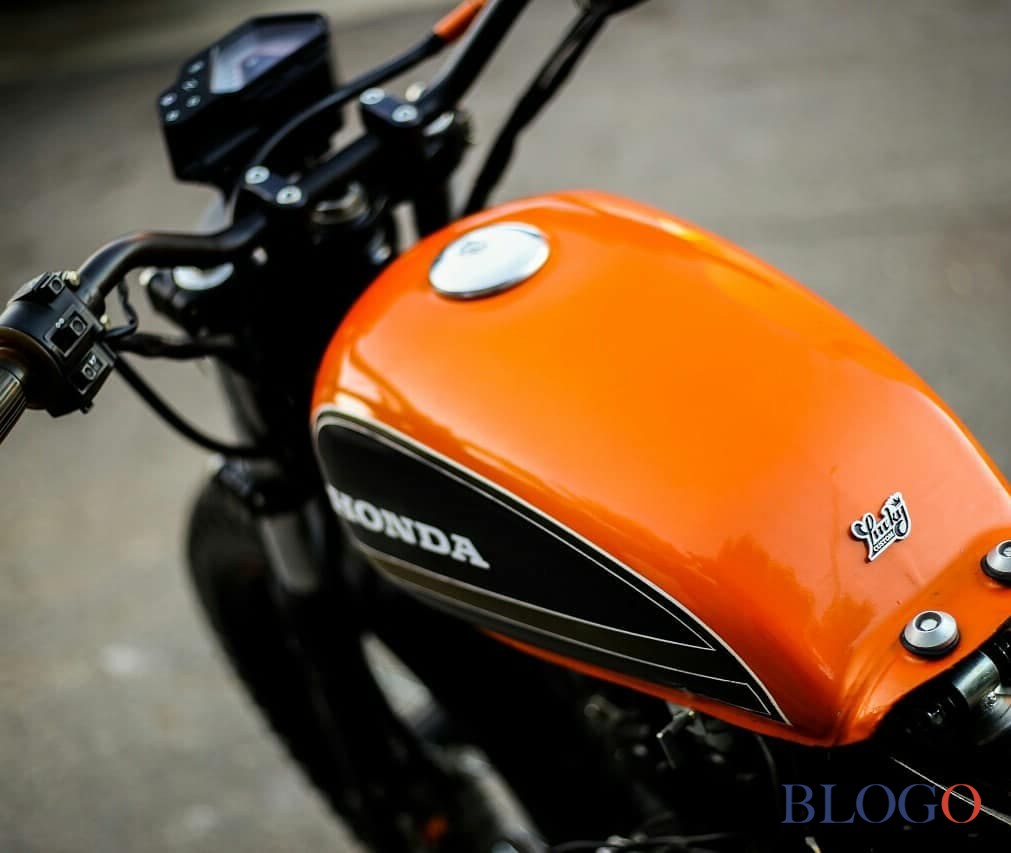 Honda XR250 "Aggressor 1" by Lucky Custom