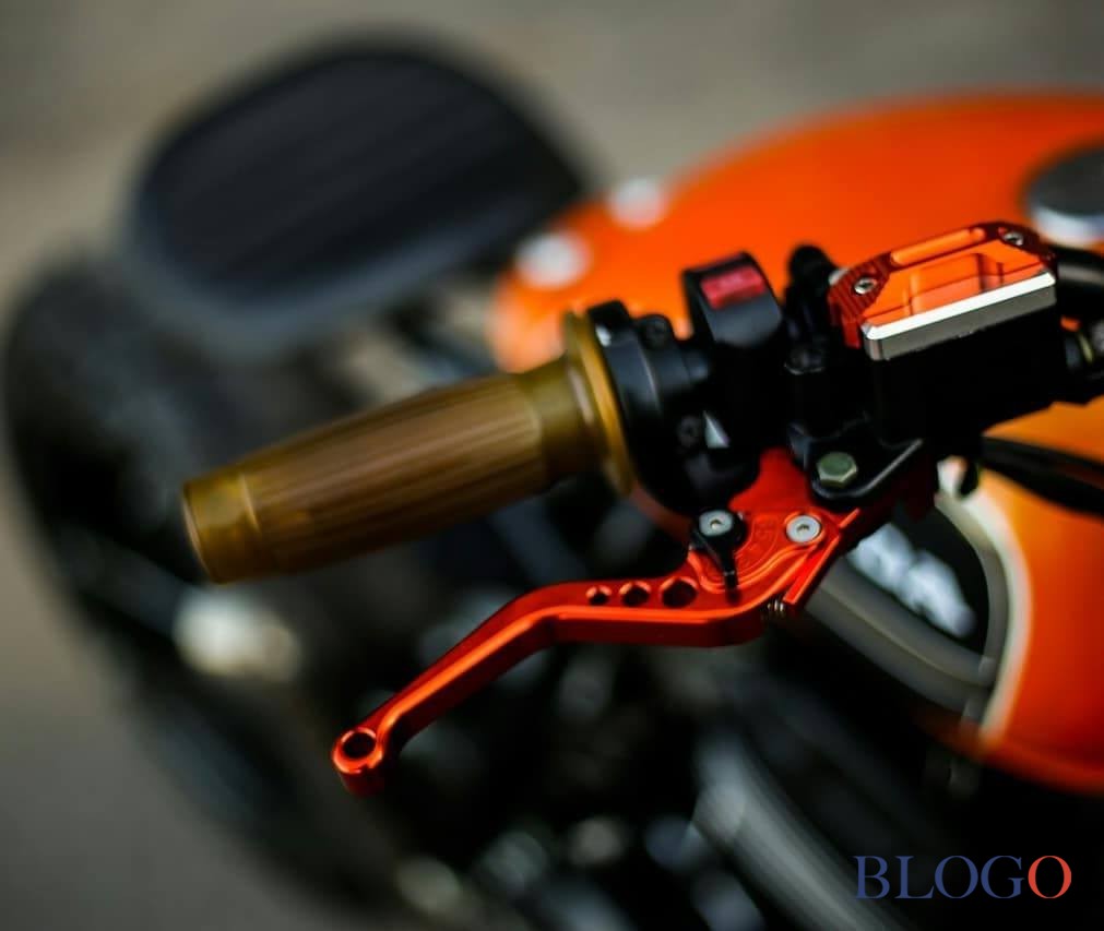 Honda XR250 "Aggressor 1" by Lucky Custom