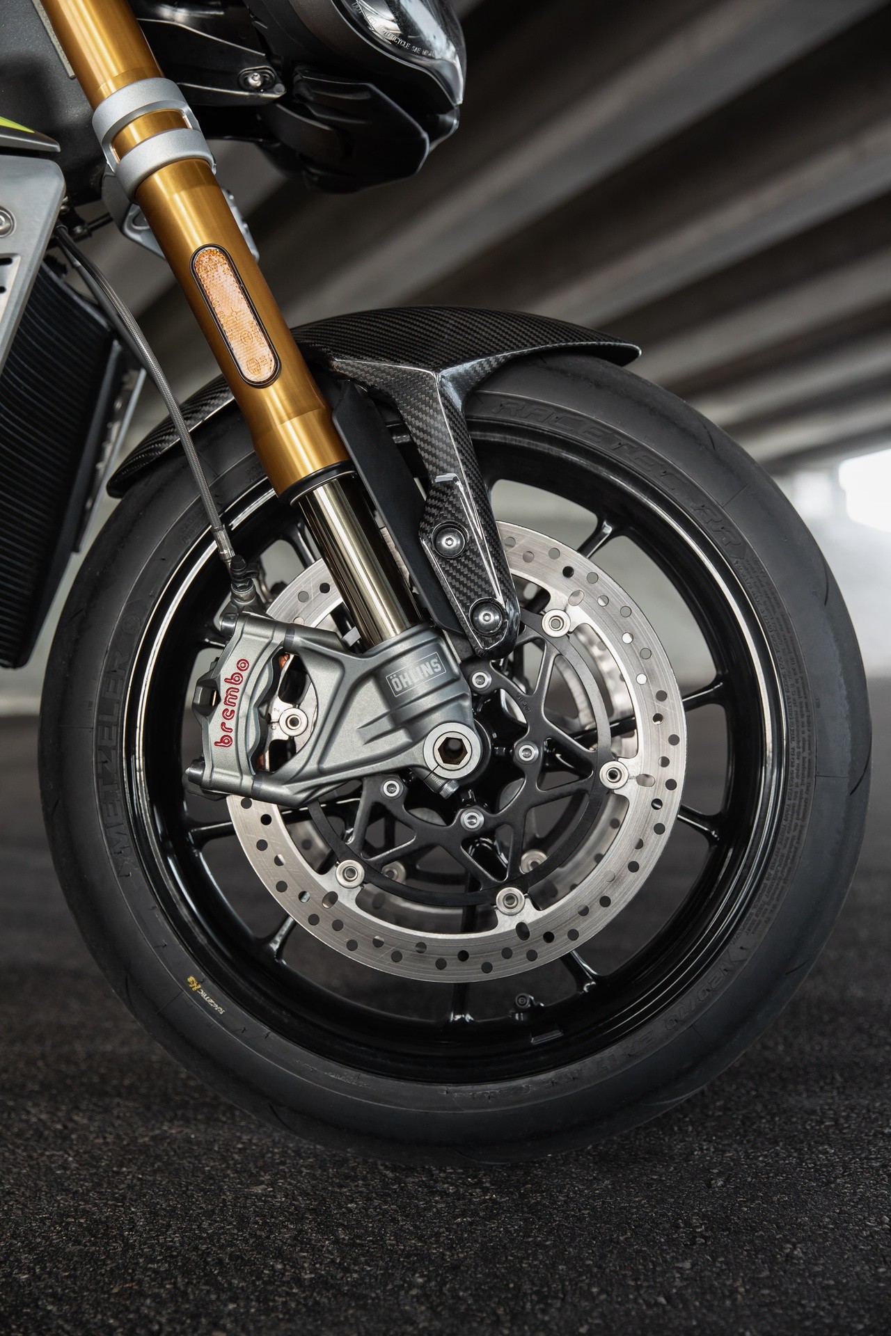 Triumph svela la nuova Speed Triple 1200 RS