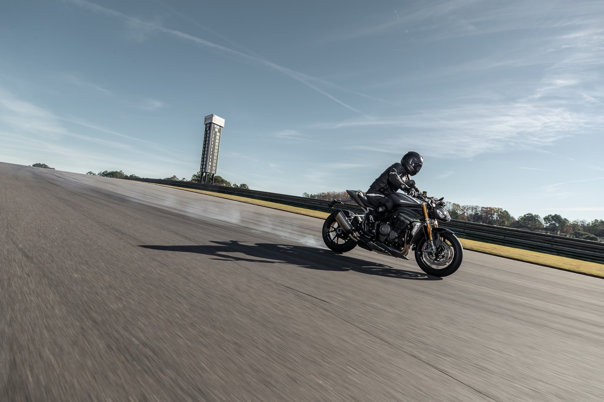 Triumph svela la nuova Speed Triple 1200 RS