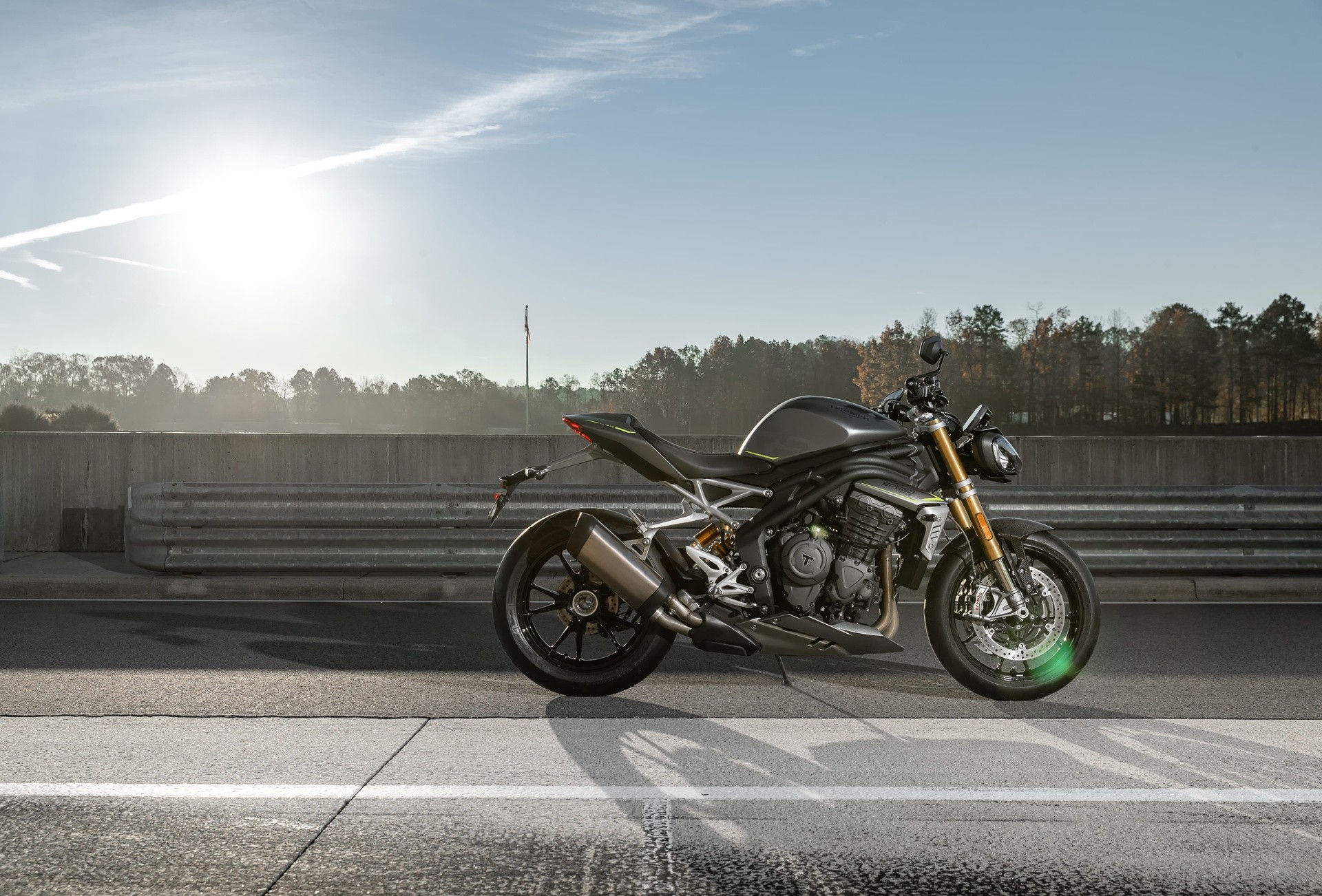 Triumph svela la nuova Speed Triple 1200 RS