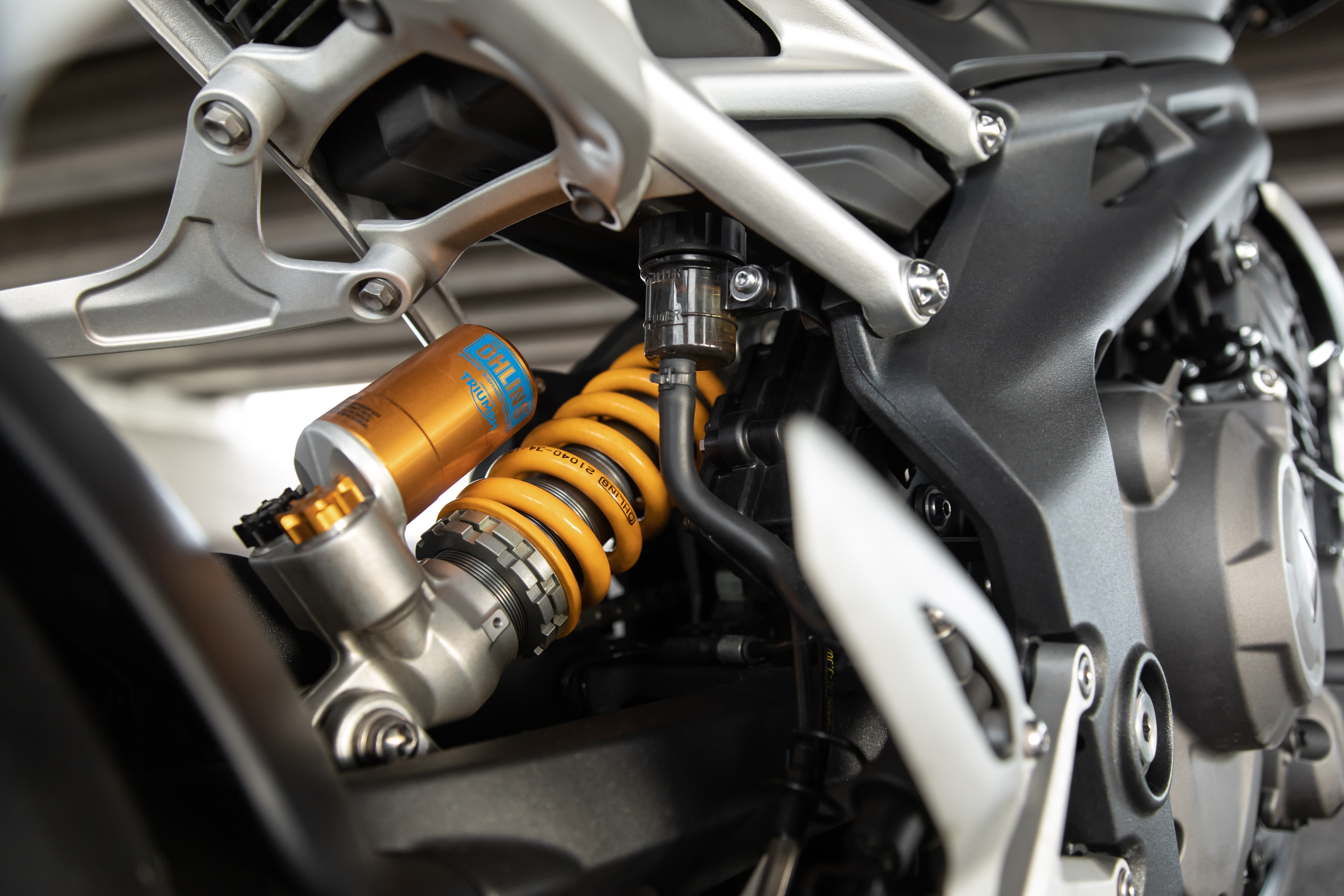 Triumph svela la nuova Speed Triple 1200 RS
