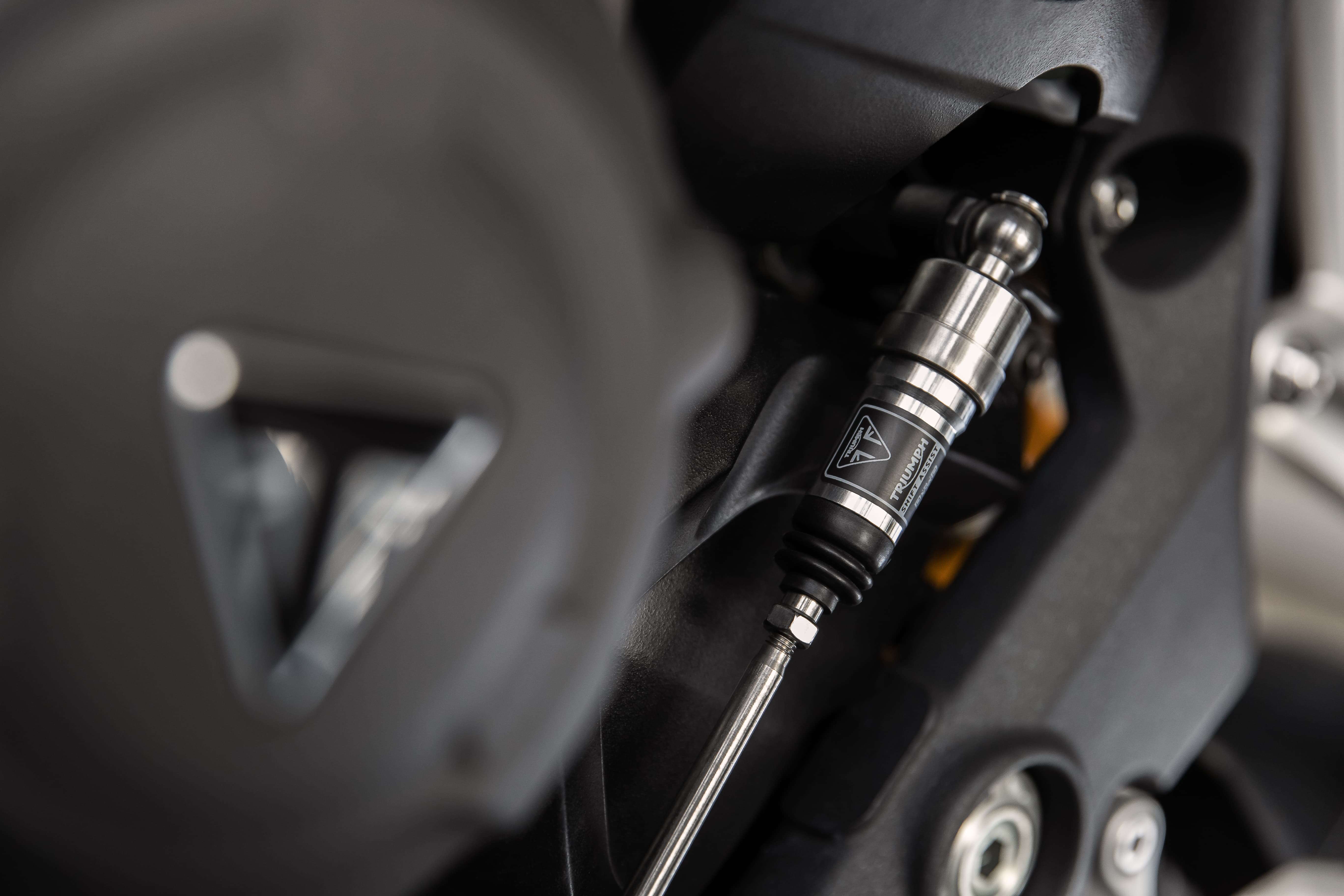 Triumph svela la nuova Speed Triple 1200 RS