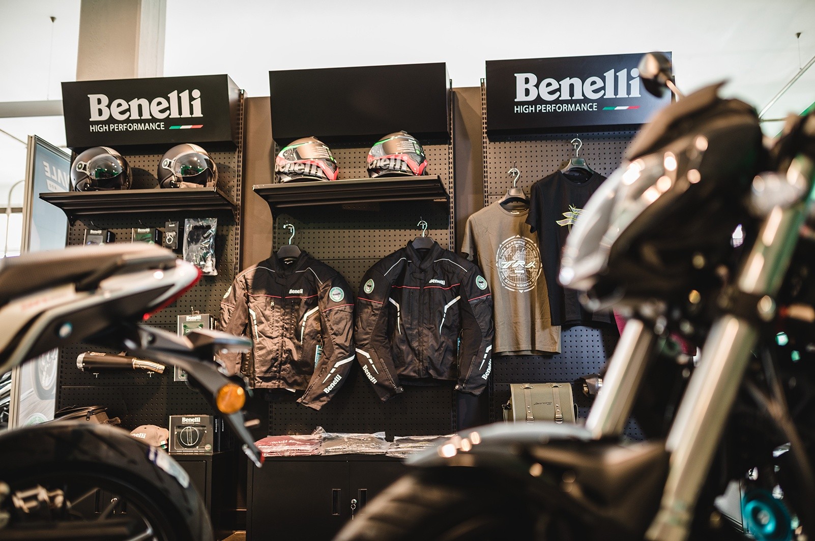 Il nuovo store Benelli di Pesaro