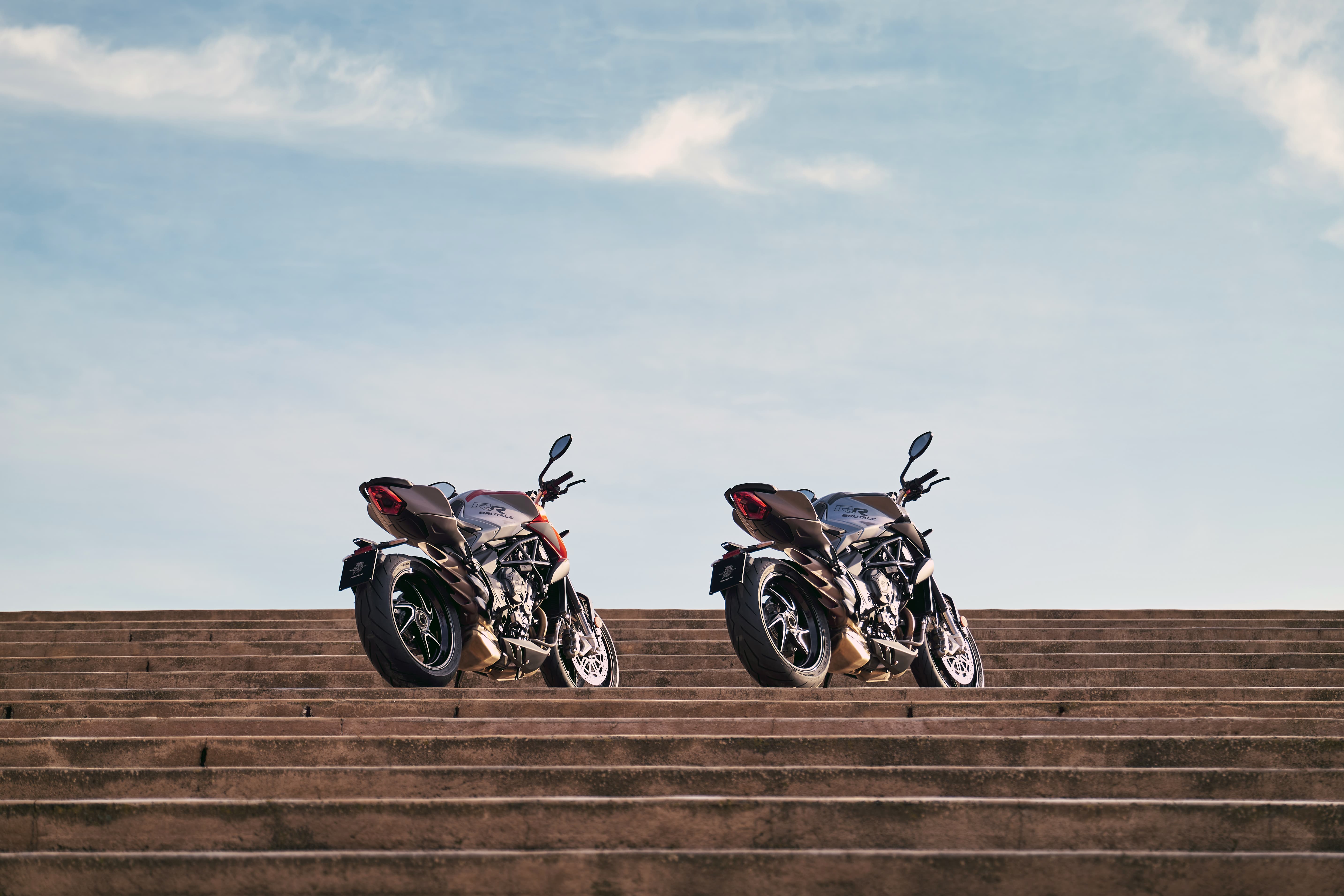 MV Agusta Brutale 800 RR, RR SCS e Rosso