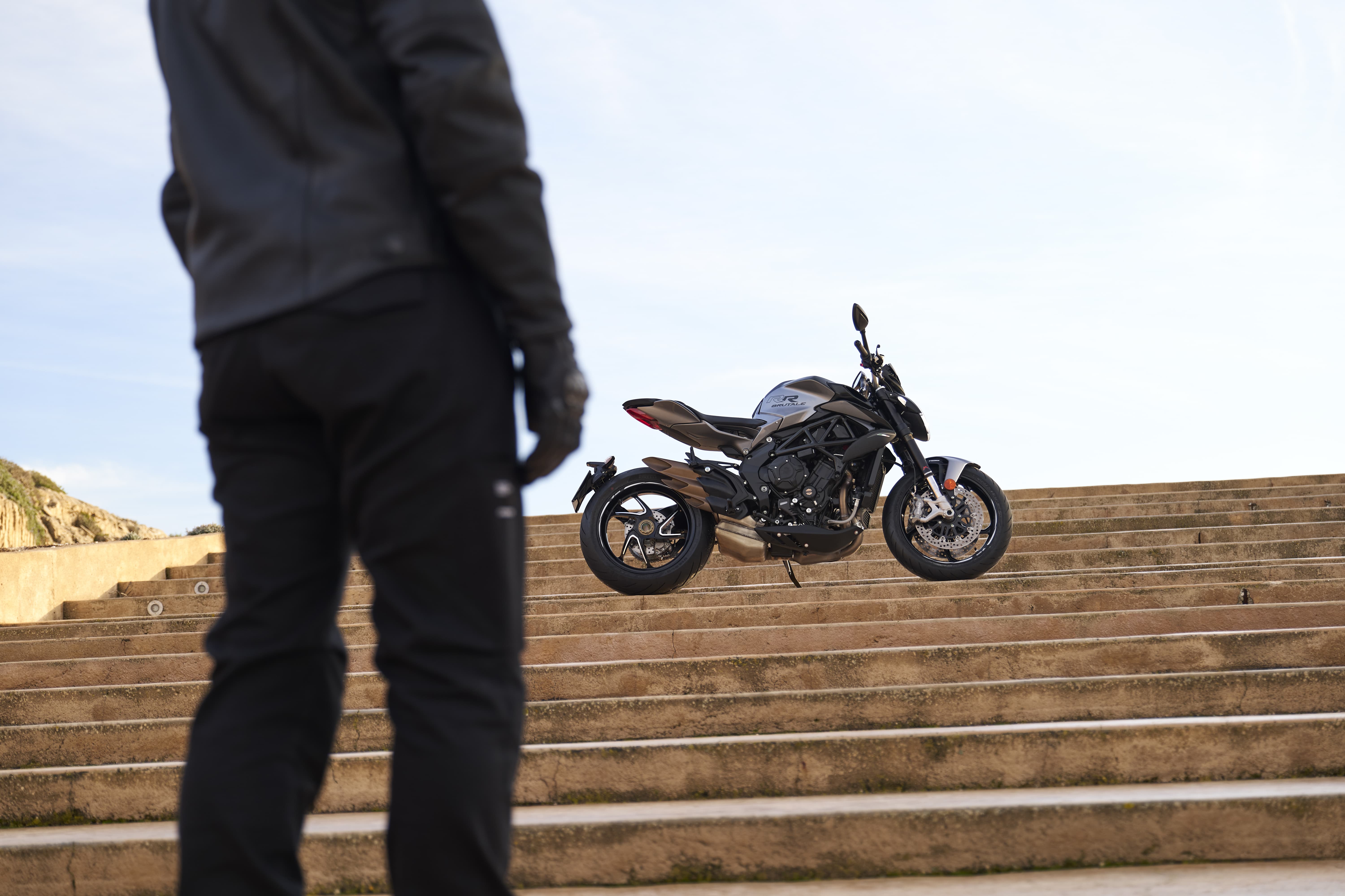 MV Agusta Brutale 800 RR, RR SCS e Rosso