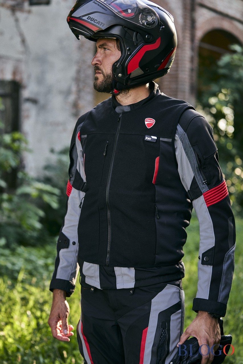 Ducati Smart Jacket