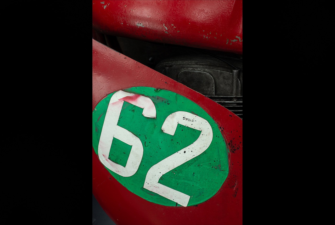 MV Agusta, acquisito all'asta vecchio esemplare sportivo: le foto