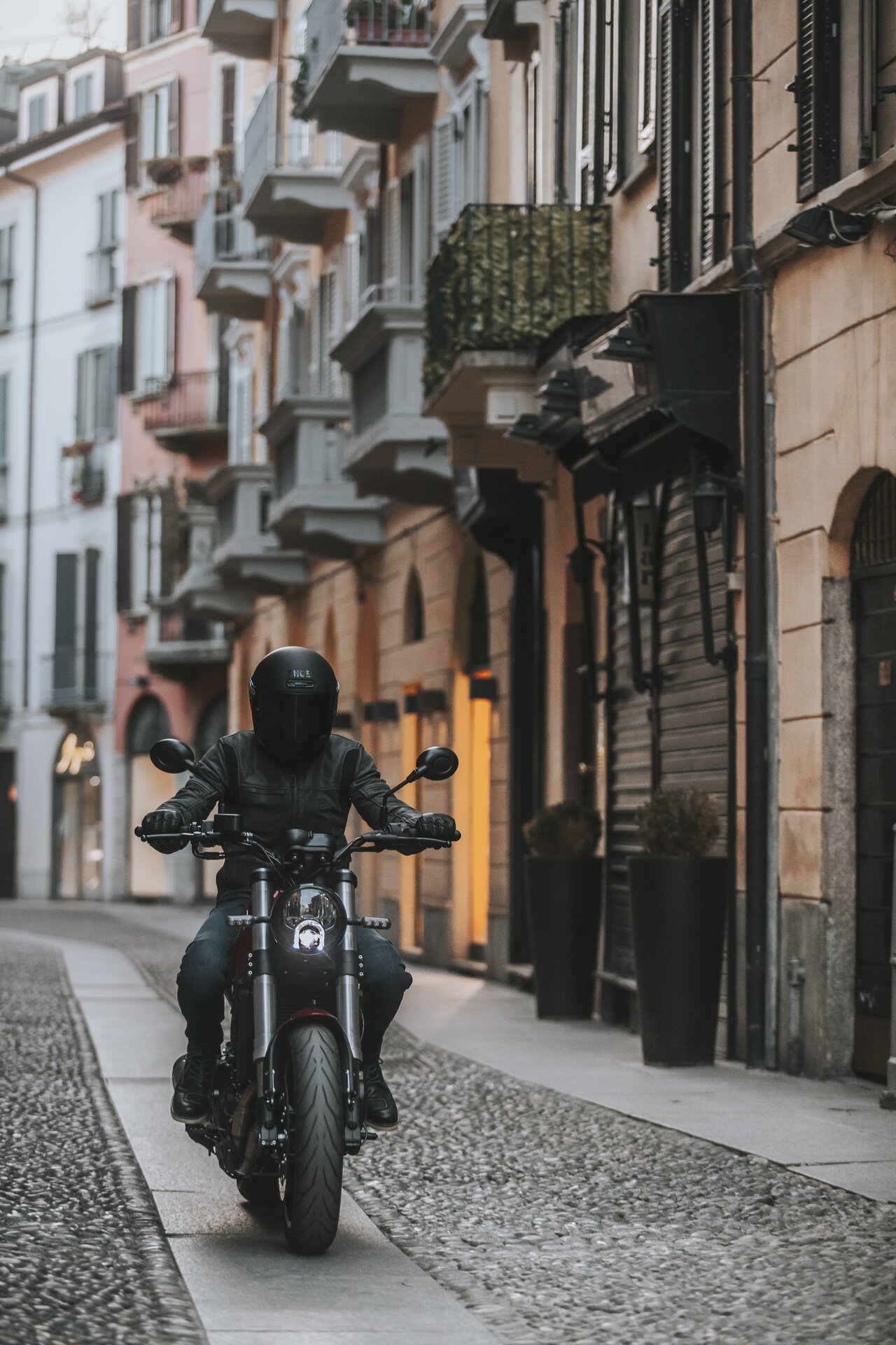 Benelli Leoncino 500 2021