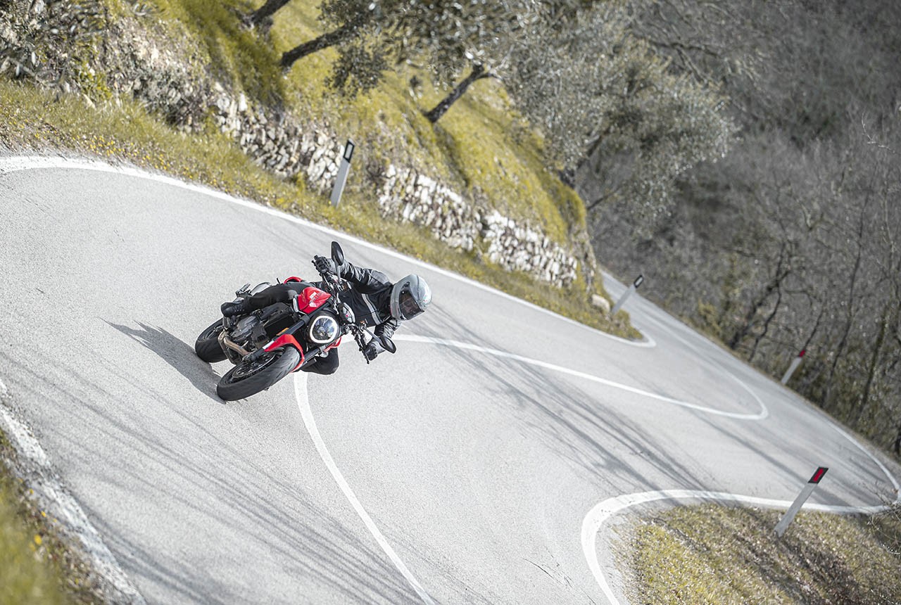 Ducati Monster 2021, le foto della prova
