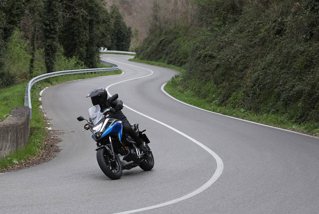 Honda NC750X 2021, le foto della prova