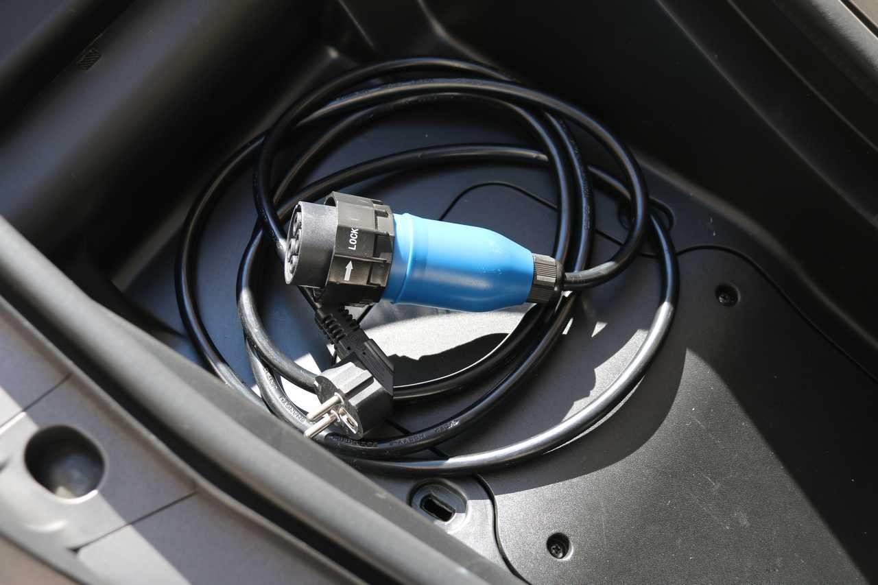 Jonway MJS-E Sport: com'è fatto