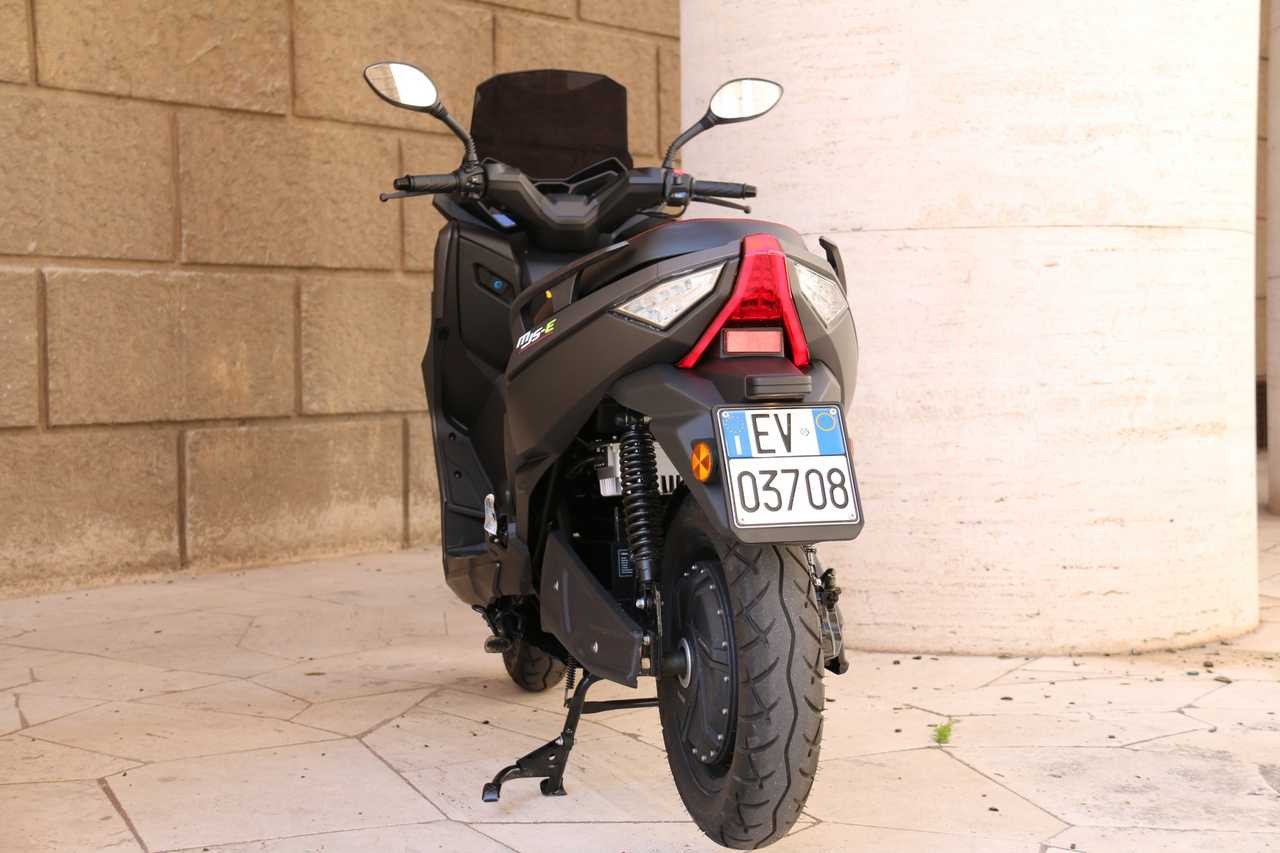 Jonway MJS-E Sport: com'è fatto