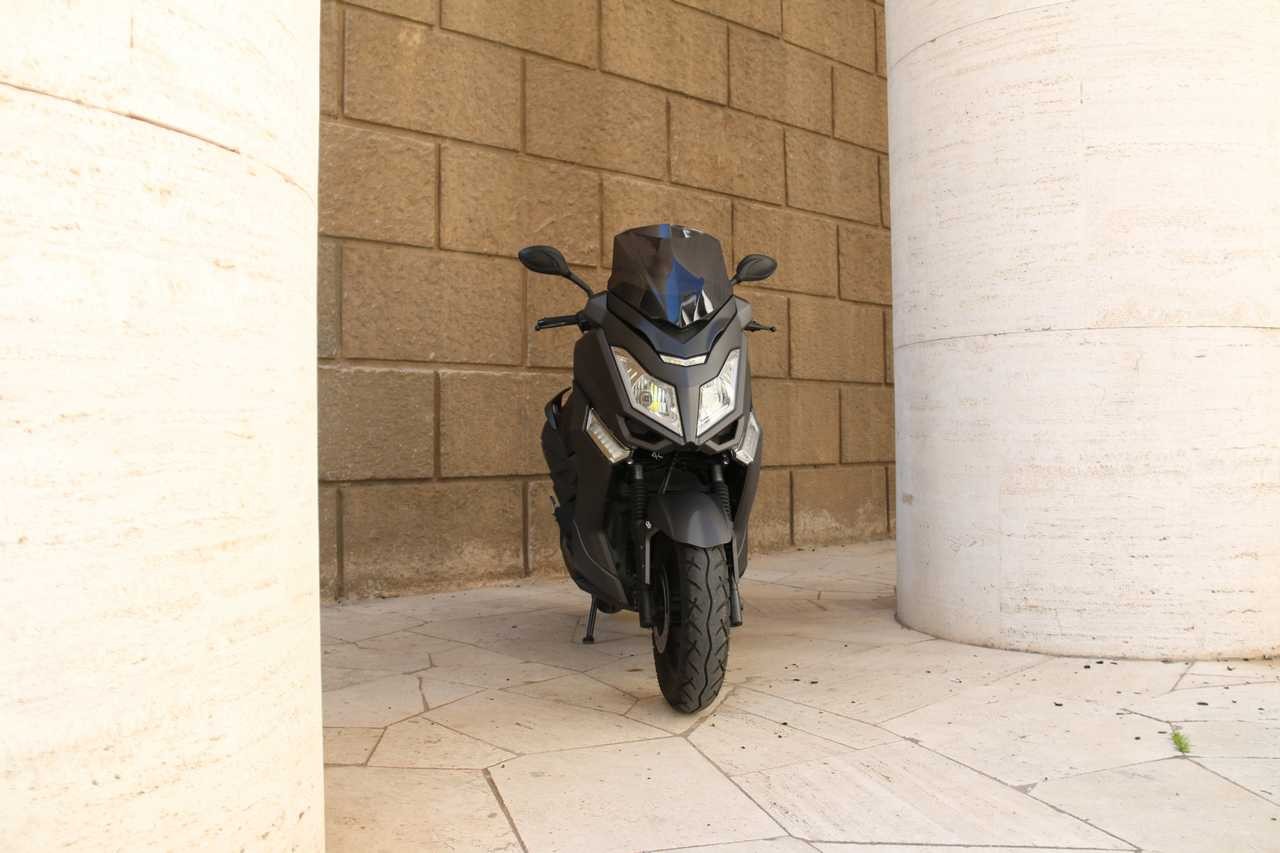 Jonway MJS-E Sport: com'è fatto