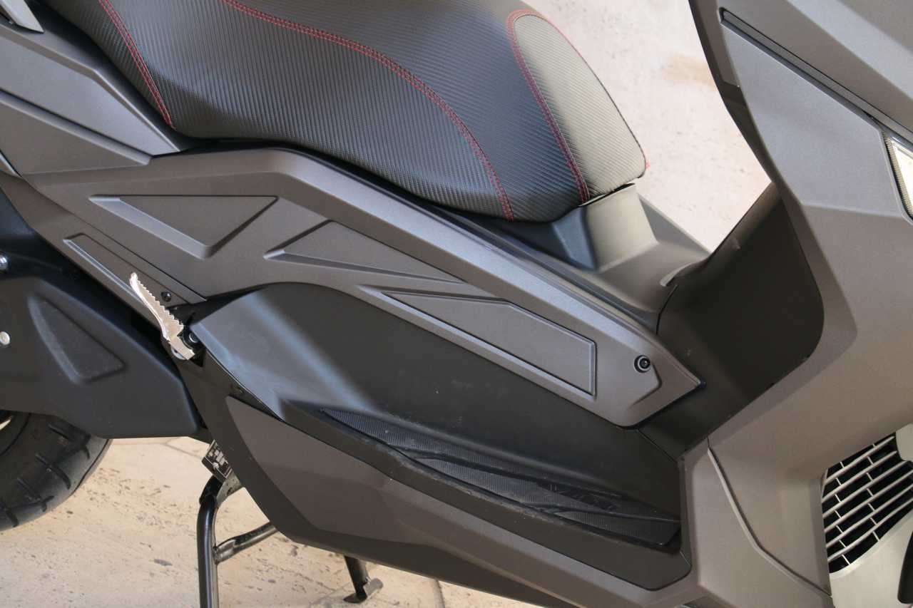 Jonway MJS-E Sport: com'è fatto