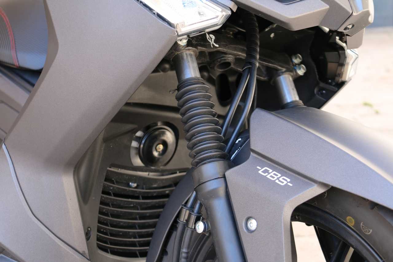 Jonway MJS-E Sport: com'è fatto