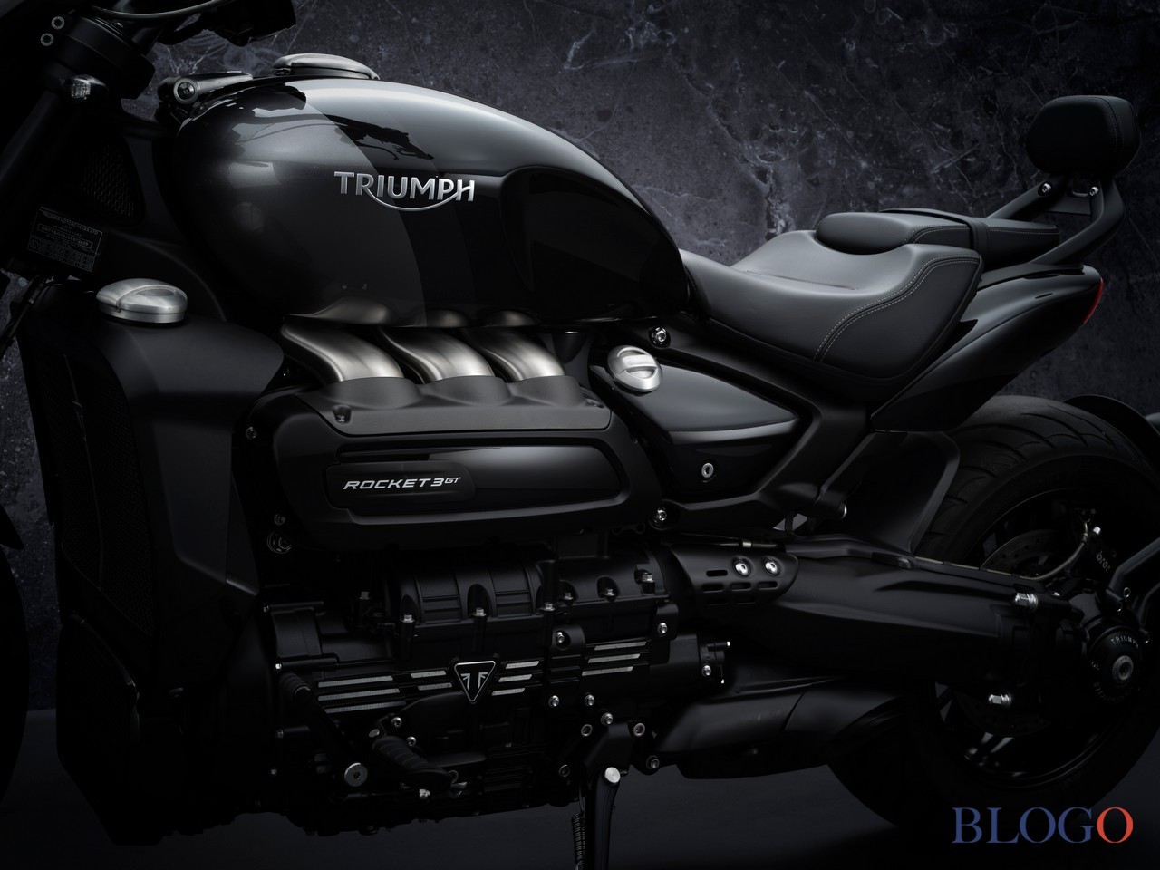 Triumph Rocket 3 GT Triple Black Limited Edition 2021
