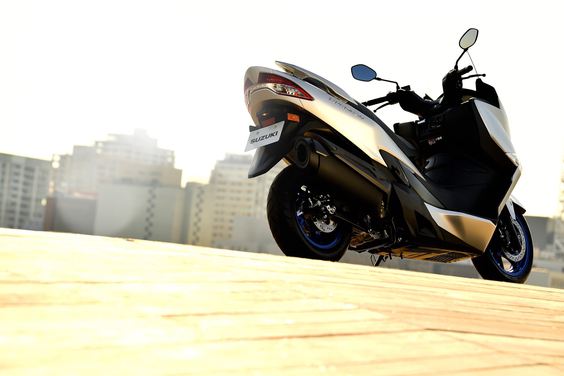 Suzuki Burgman 400 2022