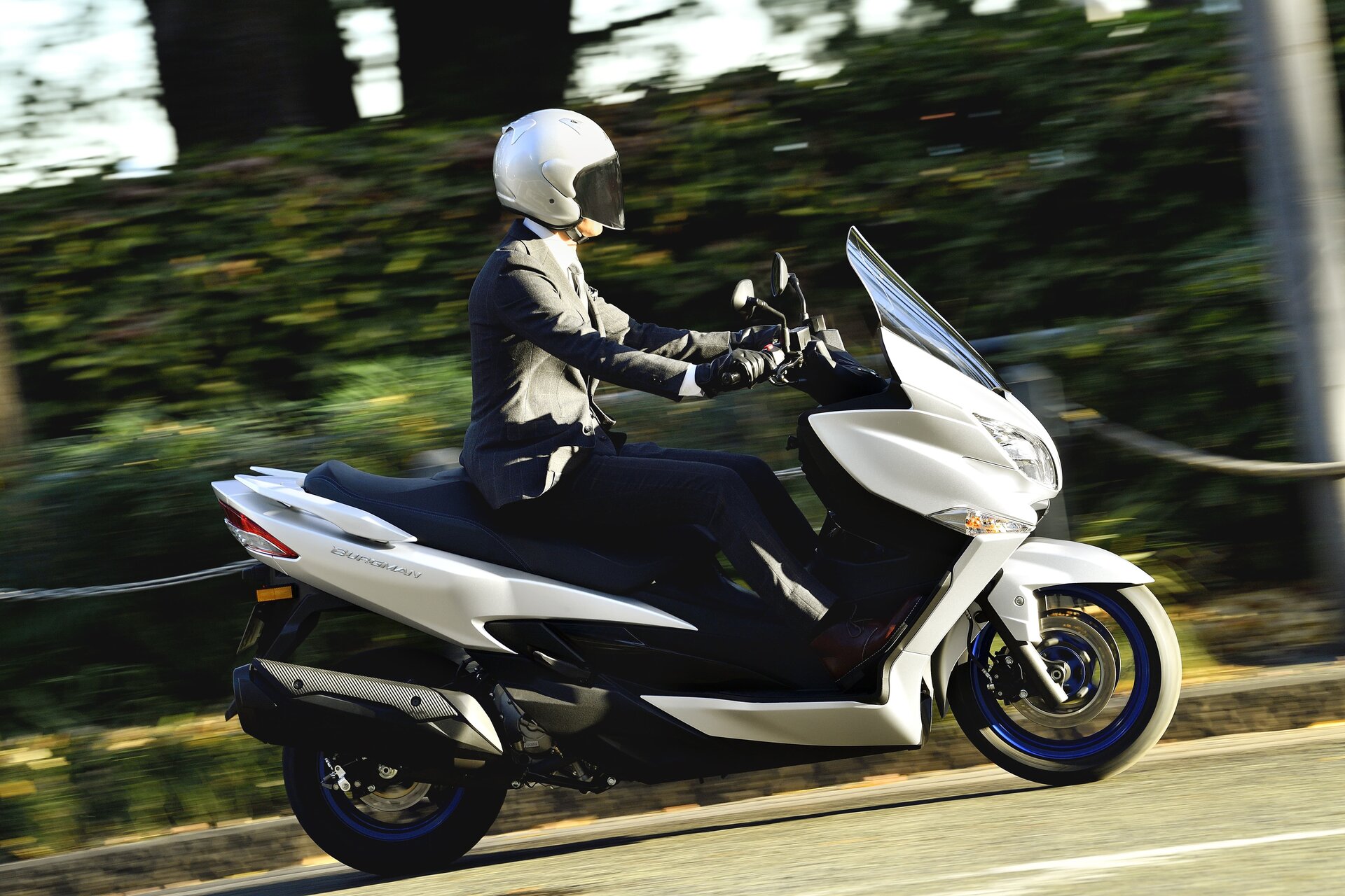 Suzuki Burgman 400 2022