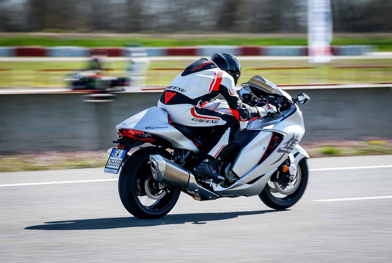Suzuki Hayabusa 2021, le foto della prova a Vairano