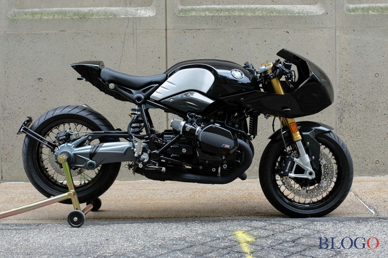 BMW R Nine T "The Dark Knight" | Singular Rides