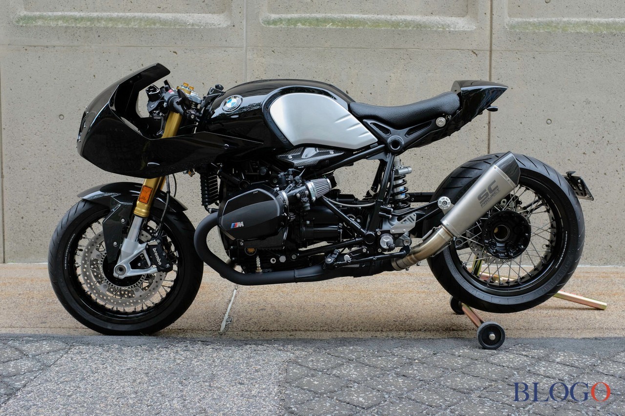 BMW R Nine T "The Dark Knight" | Singular Rides